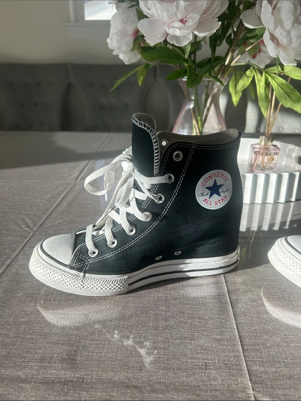 Converse black high